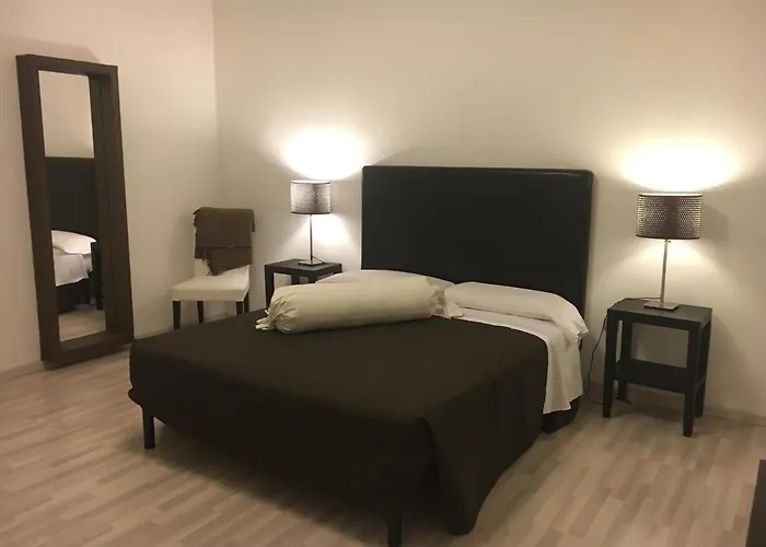 Sunday Apartments