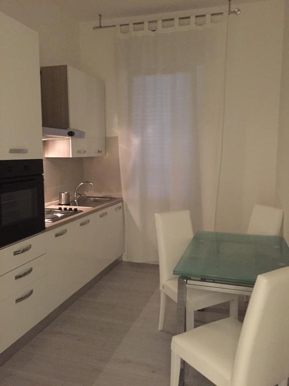Sunday Apartment *
